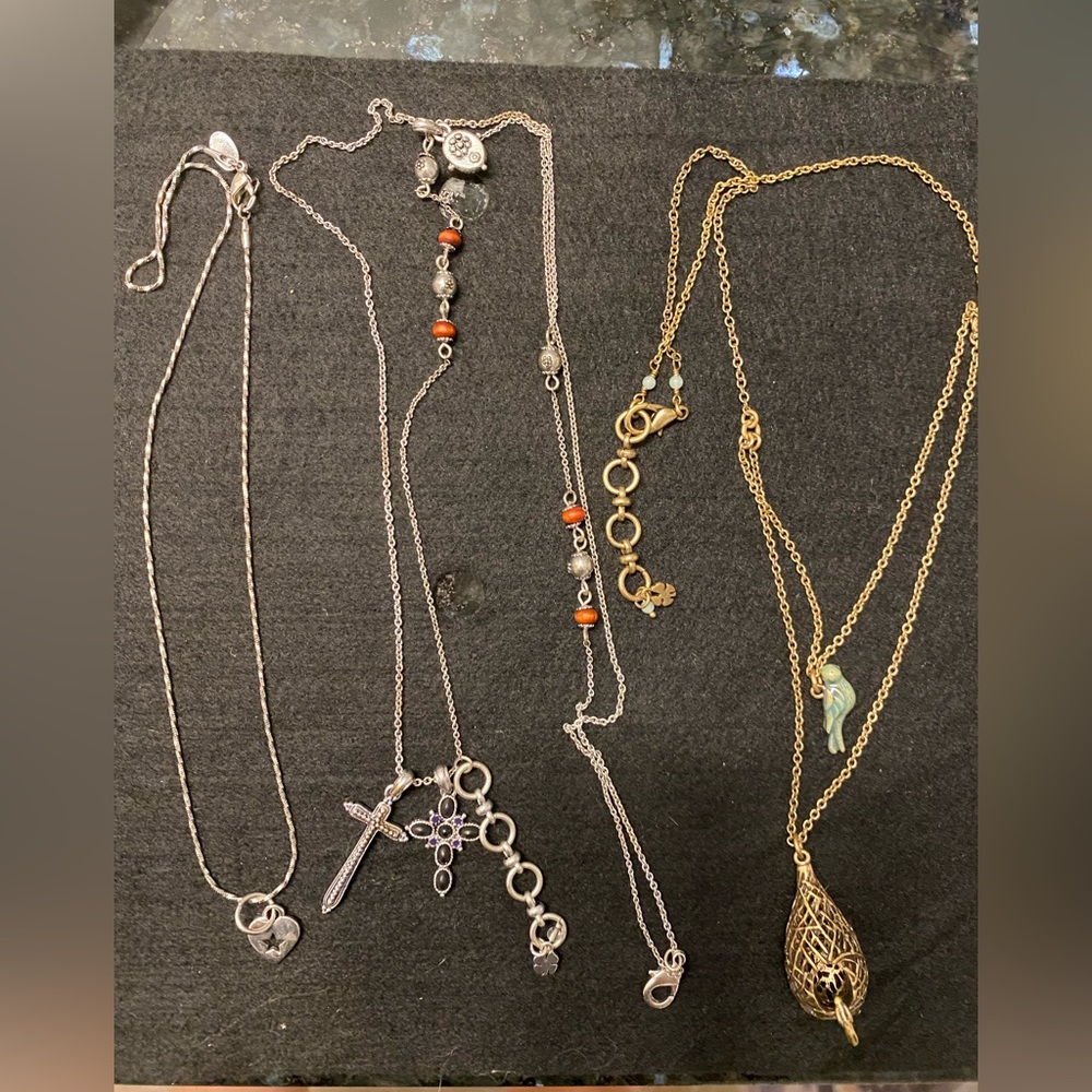 Necklaces - Picture 1 of 1